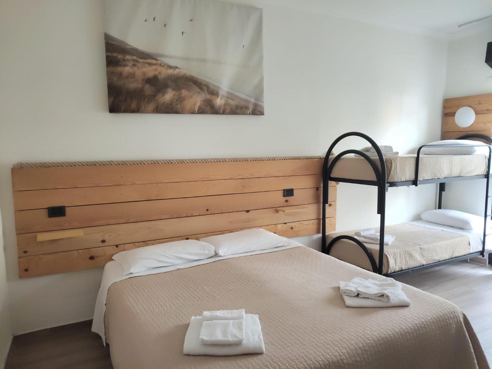 Garisenda - In Centro A - 3* Riccione